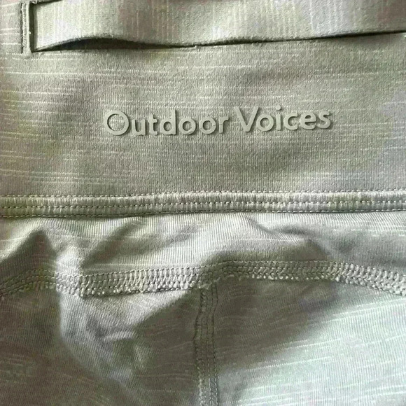 Outdoor Voices TechSweat leggings, size medium. Gray in color. EUC - Picture 4 of 5